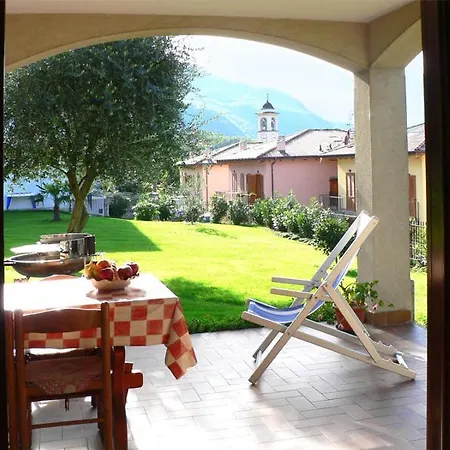 Appartement Pina Garten-ferienwohnung Mit Pool